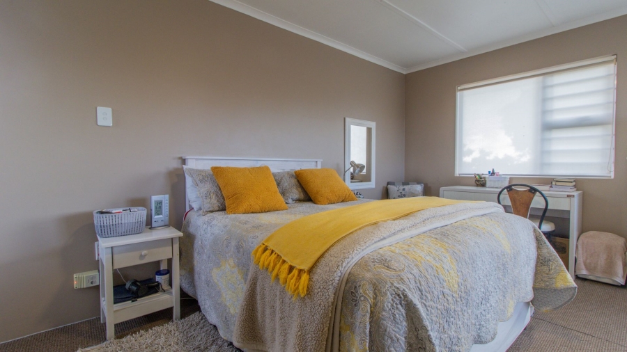 3 Bedroom Property for Sale in Hartebeesfontein Western Cape